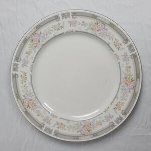 Farberware Fine China Southampton 1992 223K Dinner Plate